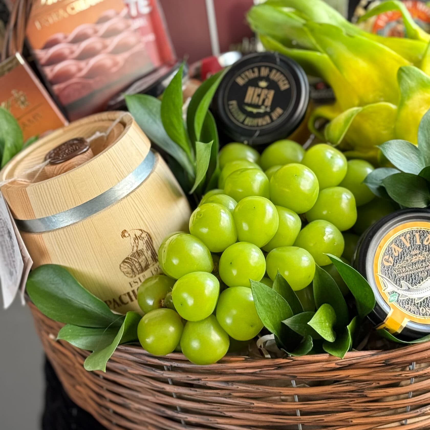 Подарочная корзина "Вершина вкуса", фото 2
